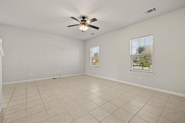 321 Arabian Colt DR, Georgetown, TX 78626