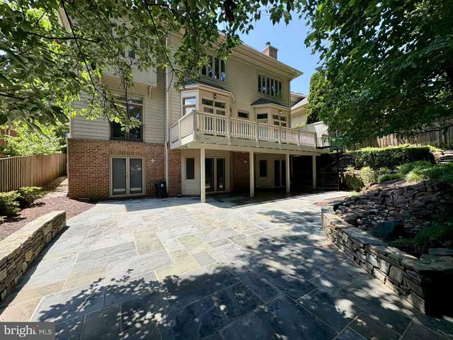 8003 COBBLE CREEK CIR, Potomac, MD 20854