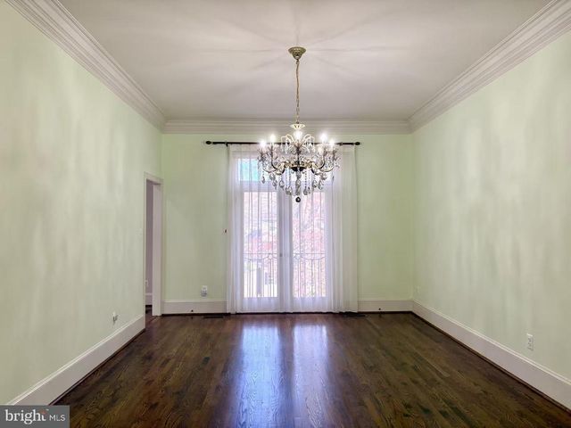 8003 COBBLE CREEK CIR, Potomac, MD 20854