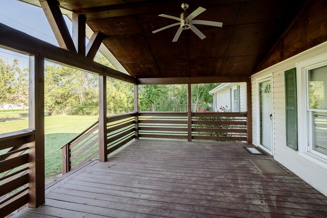 2354 Lake Francis Road NE, Dalton, GA 30721