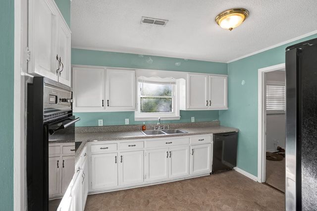2354 Lake Francis Road NE, Dalton, GA 30721