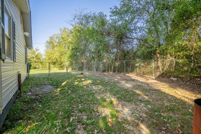 2354 Lake Francis Road NE, Dalton, GA 30721