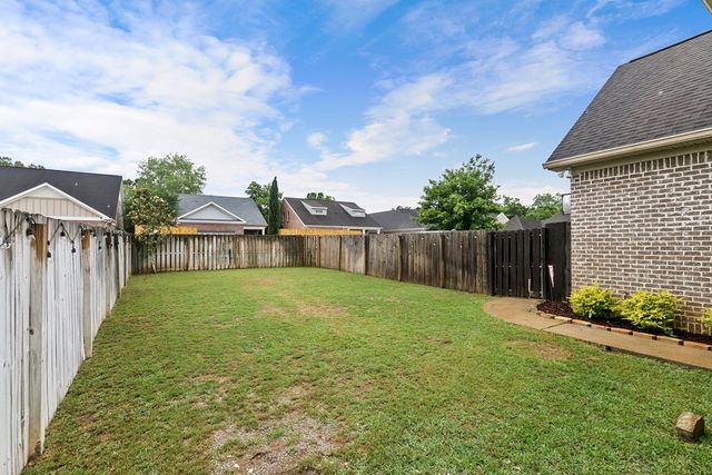 221 Prestwick, Dothan, AL 36305