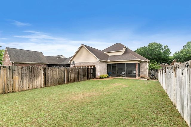 221 Prestwick, Dothan, AL 36305