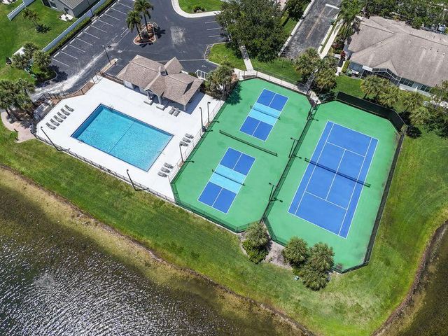 5808 N Plum Bay Parkway, Tamarac, FL 33321