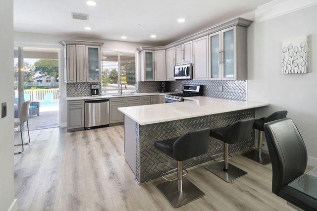5808 N Plum Bay Parkway, Tamarac, FL 33321