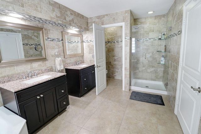 5808 N Plum Bay Parkway, Tamarac, FL 33321