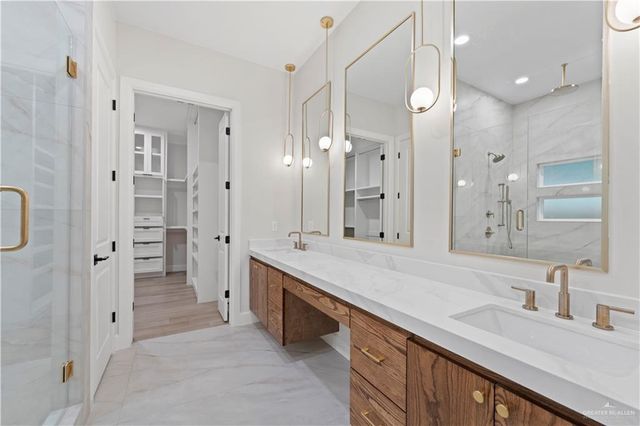 9816 N 25th Street, Mcallen, TX 78504