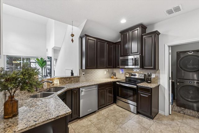 10804 VERAWOOD DRIVE, Riverview, FL 33579