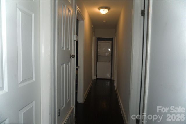 2851 Burbank Drive, Charlotte, NC 28216