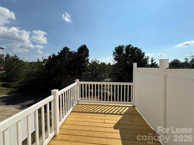 9766 Blossom Hill Drive, Huntersville, NC 28078