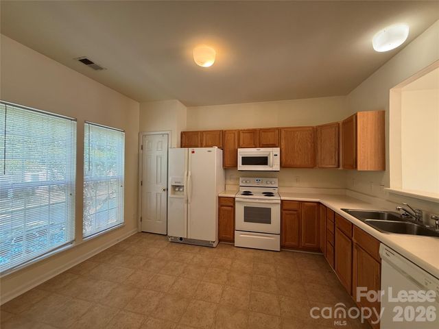 9766 Blossom Hill Drive, Huntersville, NC 28078