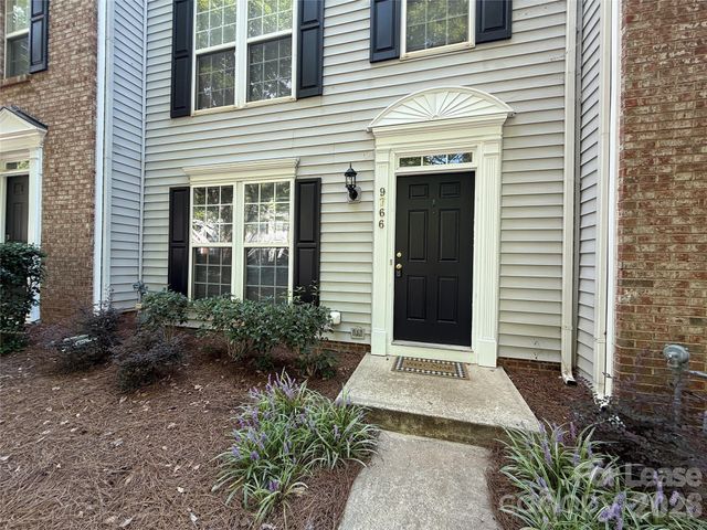9766 Blossom Hill Drive, Huntersville, NC 28078
