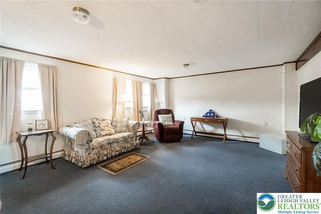 3218 Highland Road, Lowhill Twp, PA 18069