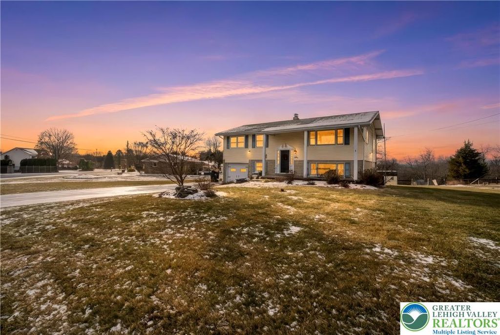 3218 Highland Road, Lowhill Twp, PA 18069