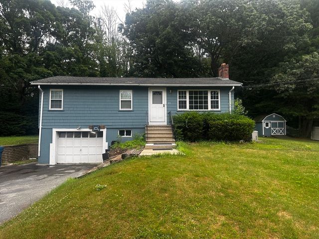 73 Summit Dr 1, East Bridgewater, MA 02333