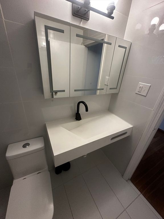 73 Summit Dr 1, East Bridgewater, MA 02333