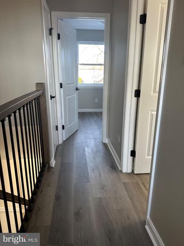 14 BUTTONWOOD RD, Voorhees, NJ 08043