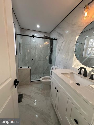 14 BUTTONWOOD RD, Voorhees, NJ 08043