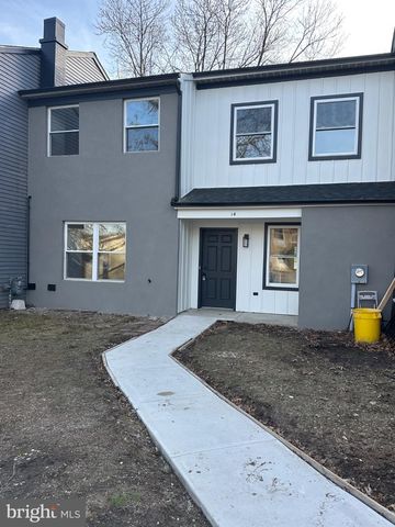 14 BUTTONWOOD RD, Voorhees, NJ 08043