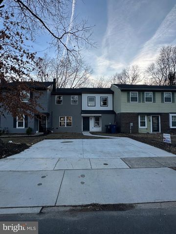 14 BUTTONWOOD RD, Voorhees, NJ 08043