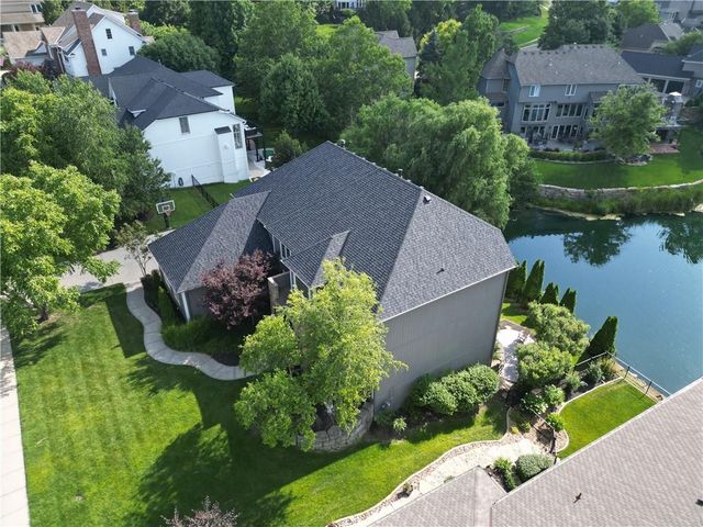 14536 Grant Street, Overland Park, KS 66221