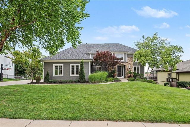 14536 Grant Street, Overland Park, KS 66221
