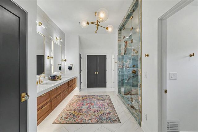 14536 Grant Street, Overland Park, KS 66221