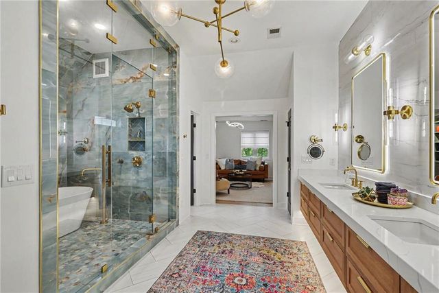 14536 Grant Street, Overland Park, KS 66221