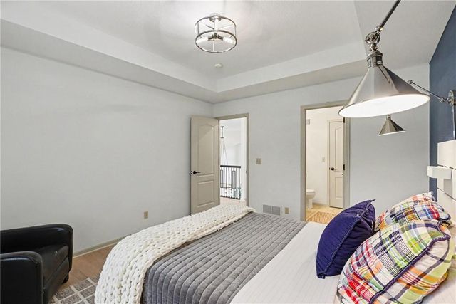 14536 Grant Street, Overland Park, KS 66221