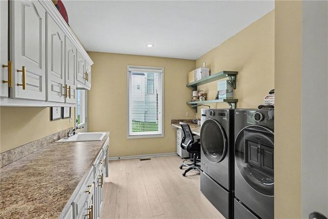 14536 Grant Street, Overland Park, KS 66221