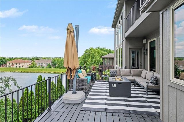 14536 Grant Street, Overland Park, KS 66221