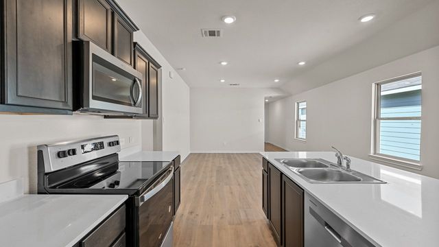 5823 Blue Sky Drive, Crandall, TX 75114