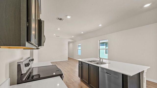 5823 Blue Sky Drive, Crandall, TX 75114