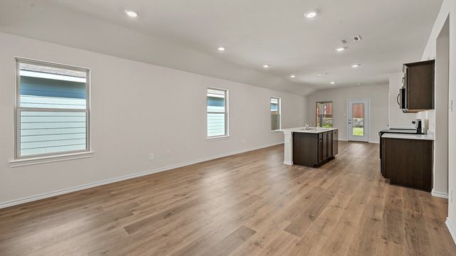 5823 Blue Sky Drive, Crandall, TX 75114