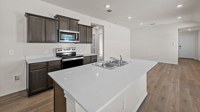 5823 Blue Sky Drive, Crandall, TX 75114