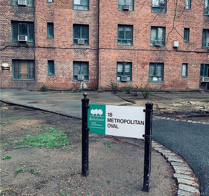 18 Metropolitan Oval 8A, Bronx, NY 10462