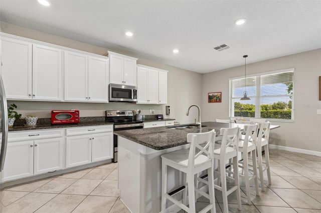 32237 WATOGA LOOP, Wesley Chapel, FL 33543