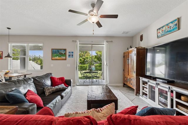 32237 WATOGA LOOP, Wesley Chapel, FL 33543