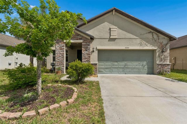 32237 WATOGA LOOP, Wesley Chapel, FL 33543