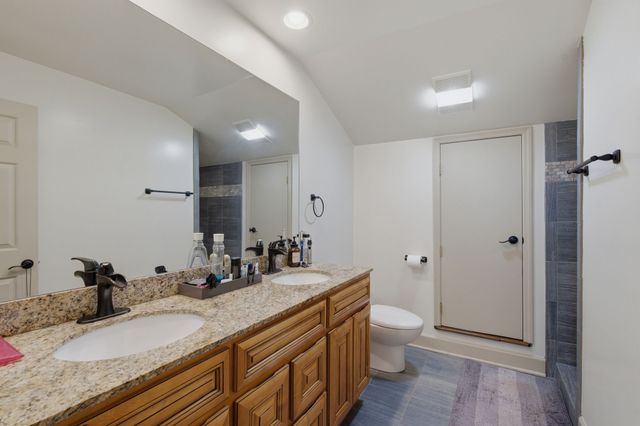 165 Charleston Park, Nashville, TN 37205