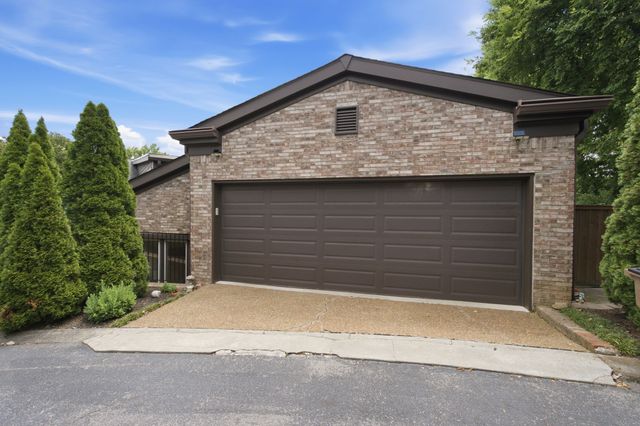 165 Charleston Park, Nashville, TN 37205