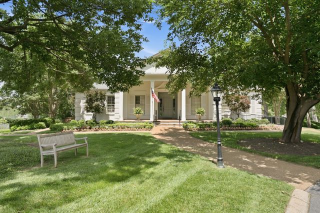 165 Charleston Park, Nashville, TN 37205