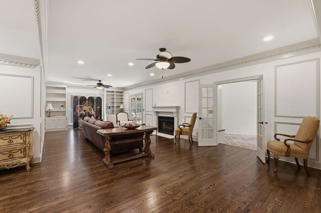 165 Charleston Park, Nashville, TN 37205