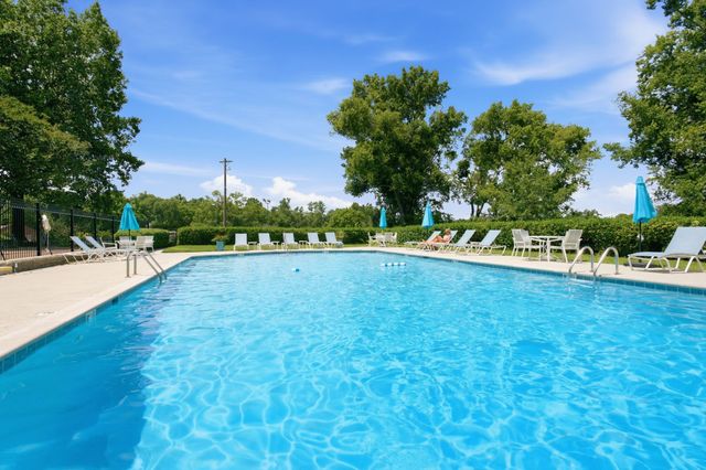 165 Charleston Park, Nashville, TN 37205