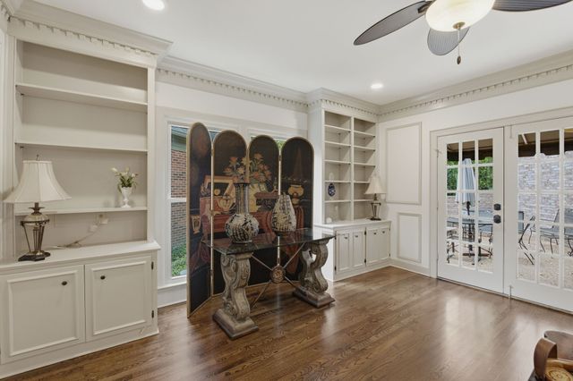 165 Charleston Park, Nashville, TN 37205