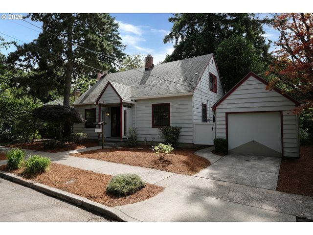 7925 Sw 11TH Ave, Portland, OR 97219