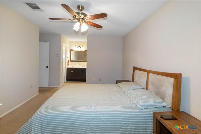 1609 Woodhill Drive, Round Rock, TX 78681