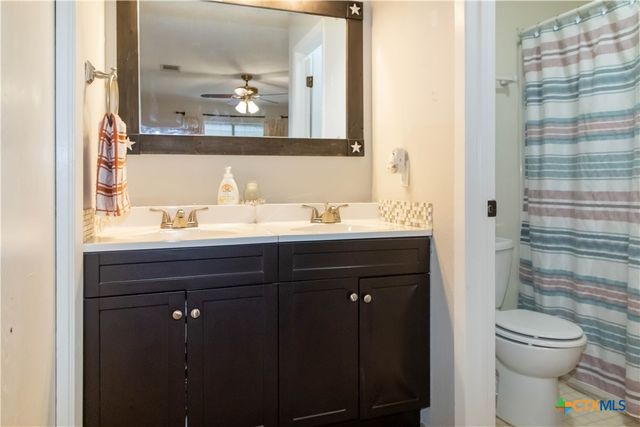 1609 Woodhill Drive, Round Rock, TX 78681