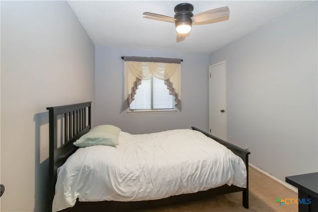 1609 Woodhill Drive, Round Rock, TX 78681